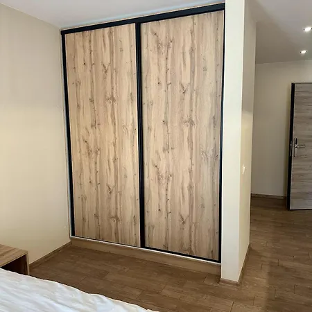 アパート Music Flats *